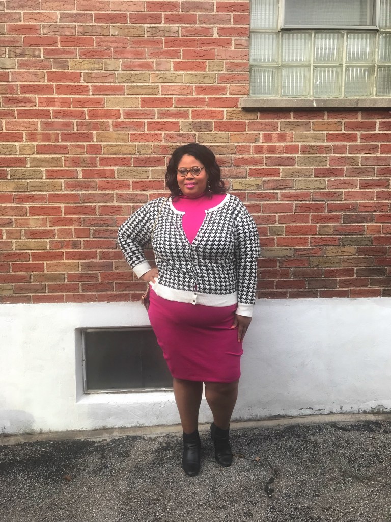 http://fineesecurves.com liv and kiss, stl night out, plus size vday look, rebdolls, up to size 6x, work to happy hour valentines day, redbook magazine, plus size model magazine, as seen on me, saint louis blogger, body positive