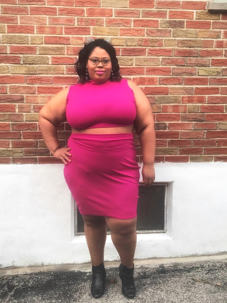 http://fineesecurves.com liv and kiss, stl night out, plus size vday look, rebdolls, up to size 6x, work to happy hour valentines day, redbook magazine, plus size model magazine, as seen on me, saint louis blogger, body positive